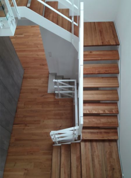 Treppe mit Filzabsatz